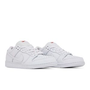 Nike Men's Dunk Low Pro SB
'Triple White'